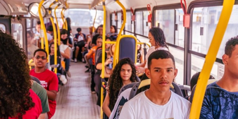 Cadastramento e recadastramento para transporte universitário em Conde termina na terça-feira (28)