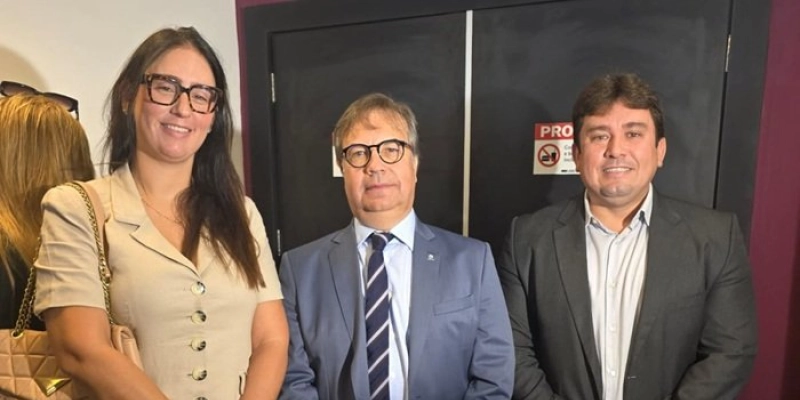 Prefeito de Sousa, Helder Carvalho, participa de encontro sobre 'Mandato Eficiente e Transparente' realizado pelo TCE