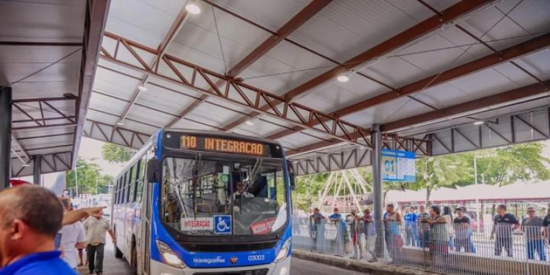 Motoristas encerram greve em João Pessoa após acordo com empresas de transporte