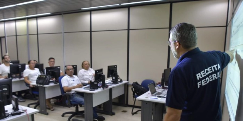 Servidores das Casas da Cidadania participam de treinamento para Atendimento Virtual da Receita Federal