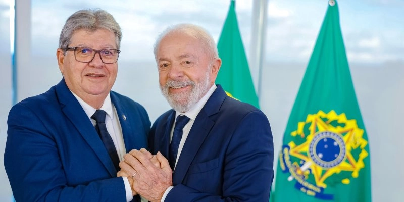 João Azevêdo e governadores do Nordeste se reúnem com Lula e assinam memorando para consolidar investimentos sustentáveis na região 