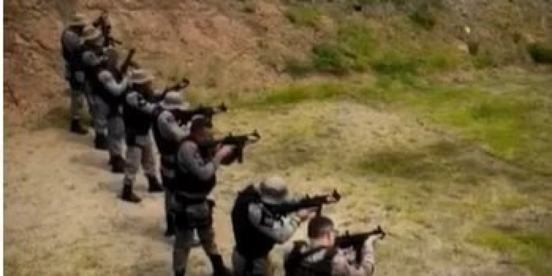 Militares do 14º BPM são habilitados no manuseio da carabina Fire Eagle FE 905 SMT calibre 9mm 