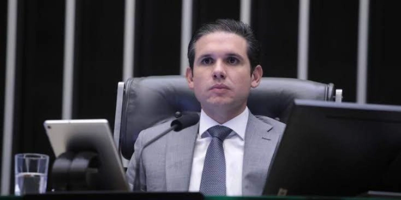 VEM ANISTIA: Hugo Mota irá pautar PL da anistia, cumprindo acordo com ala bolsonarista, diz jornal