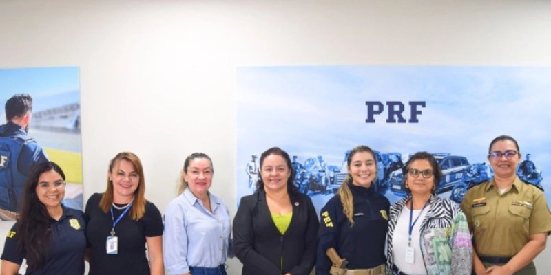PRF realiza reunião referente ao projeto Elas no Trânsito