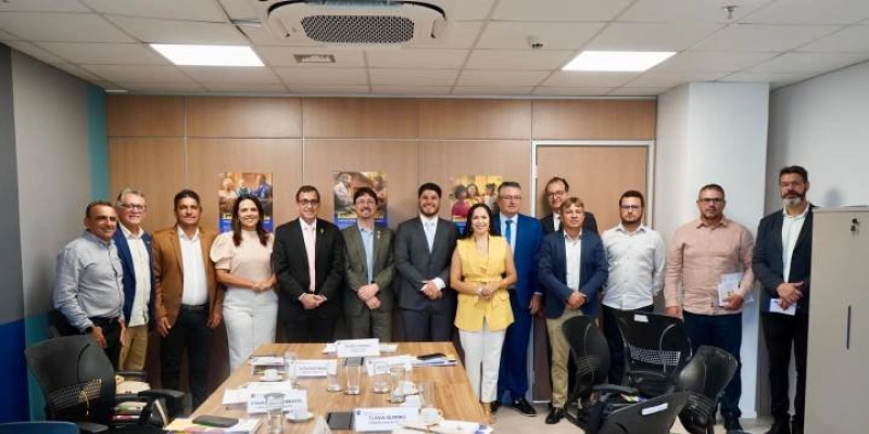 Gervásio se reúne com secretário de Atenção Primária à Saúde em busca de investimentos para municípios paraibanos 