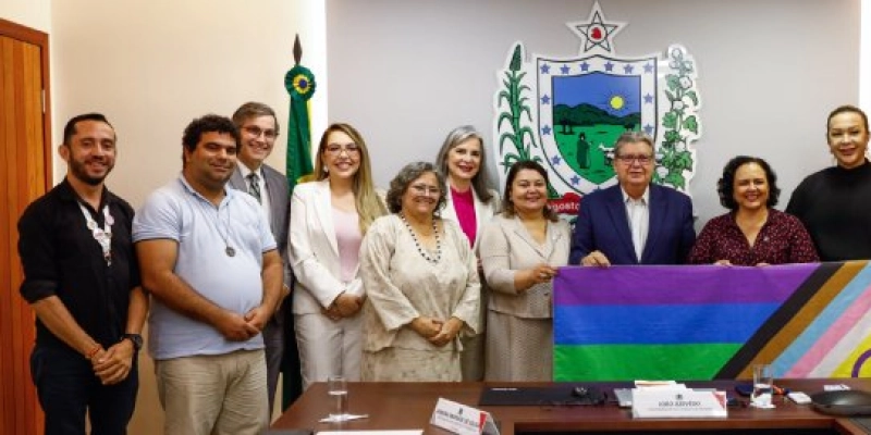 João Azevêdo recebe integrantes do MPF e do Movimento LGBT e reafirma compromisso com políticas inclusivas