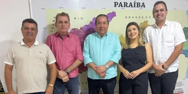 Chico Mendes e prefeitos sertanjos discutem demandas com Chefe de Gabinete do Governo da Paraíba