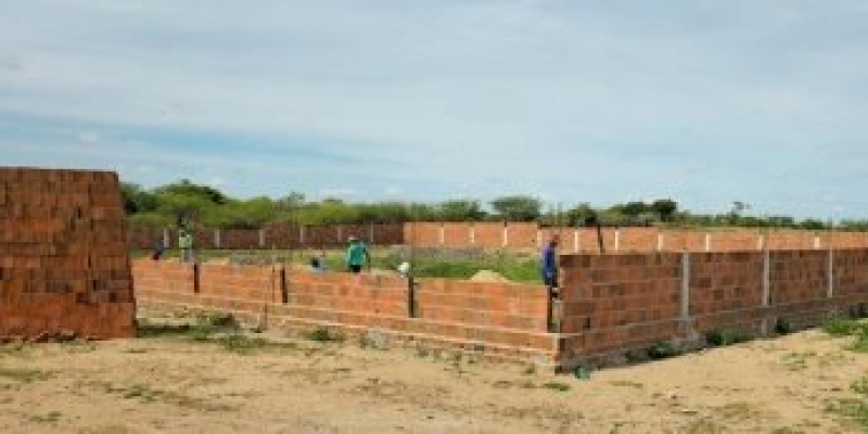 Construção de Ginásio Poliesportivo em Aparecida está a todo vapor 