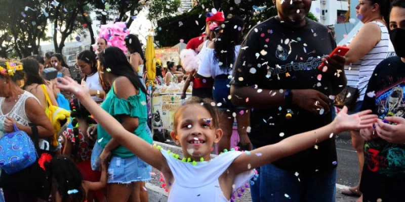 Muriçoquinhas e Melhor Idade fazem o encontro de gerações mais animado do Carnaval de João Pessoa