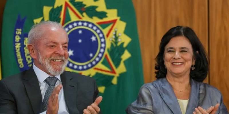  Governo anuncia vacina 100% nacional contra a dengue no SUS em 2026 