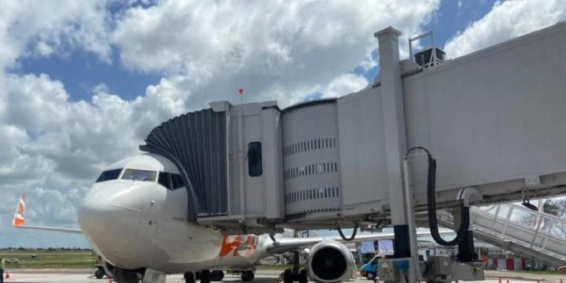  Justiça suspende decisão e mantém disputa judicial sobre Aeroporto Castro Pinto
