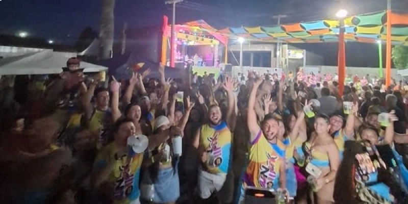 Sorrifolia 2025 leva muita folia, nesse domingo (02), em São Gonçalo e no Clube Popular Enéas Preto