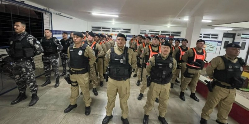Polícia militar garante a tranquilidade e a segurança na 3ª noite do Carnaval 2025,  em Catolé do Rocha 