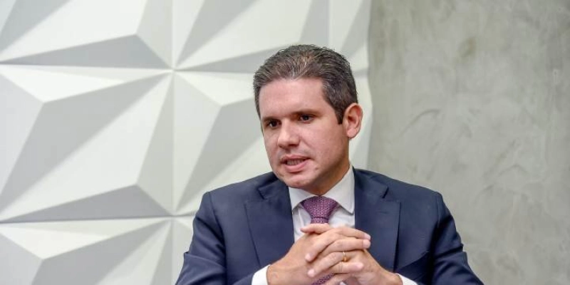 Congresso debate criação de 14 novas cadeiras na Câmara para manter representatividade dos estados