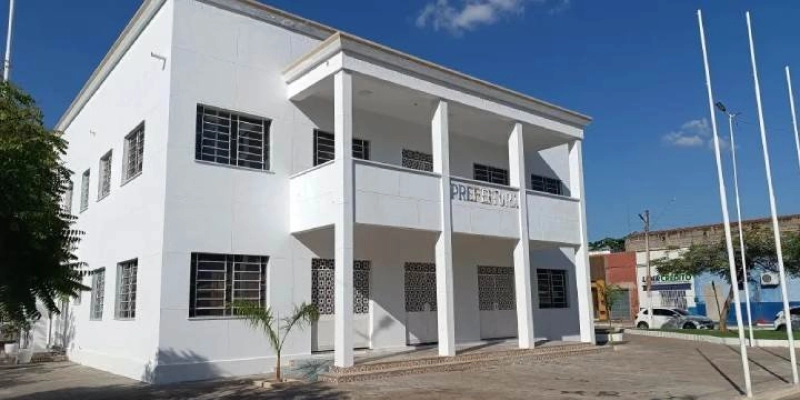 Prefeitura de Cajazeiras abre licitação de R$ 1 milhão para readequação de estradas vicinais