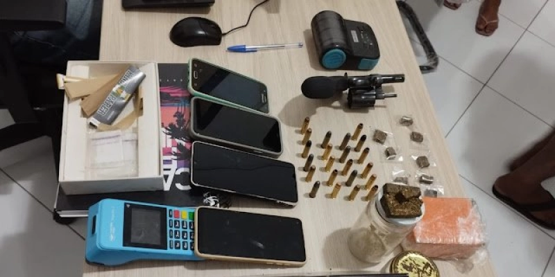 Operação policial prende cinco suspeitos e desmonta esquema de tráfico em São José de Piranhas
