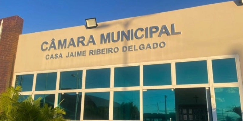TCE opina pelo arquivamento de denúncia contra ex-presidente da Câmara de São José do Sabugi