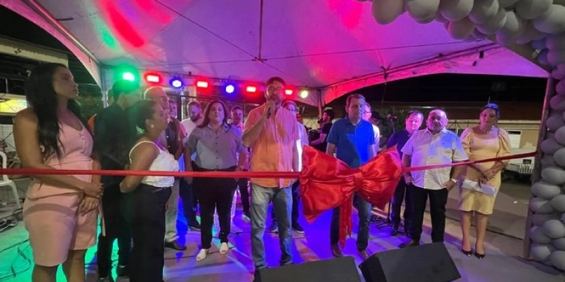Chico Mendes prestigia inauguração da Praça Santo Afonso em Carrapateira
