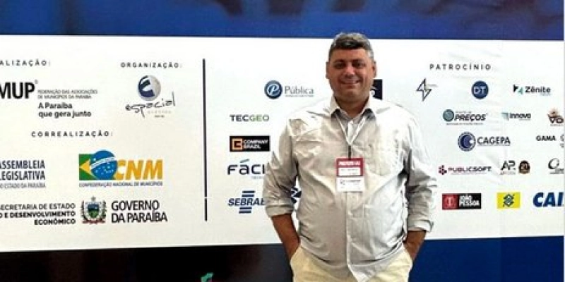 Prefeito Thially Aristóteles participa do II Congresso Paraibano de Municípios