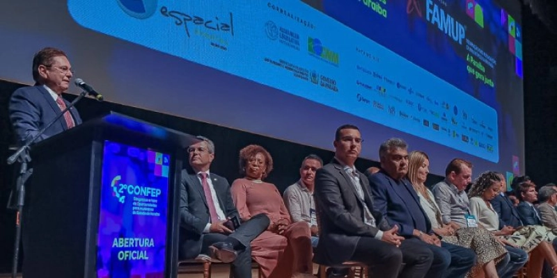 Deputados participam da abertura do Congresso Paraibano de Oportunidades para os Municípios