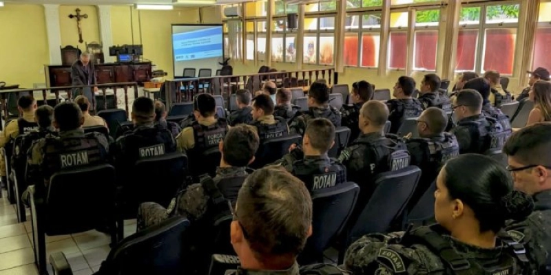 "Projeto Justa Causa" capacita mais de 2 mil policiais, em 19 municípios da PB