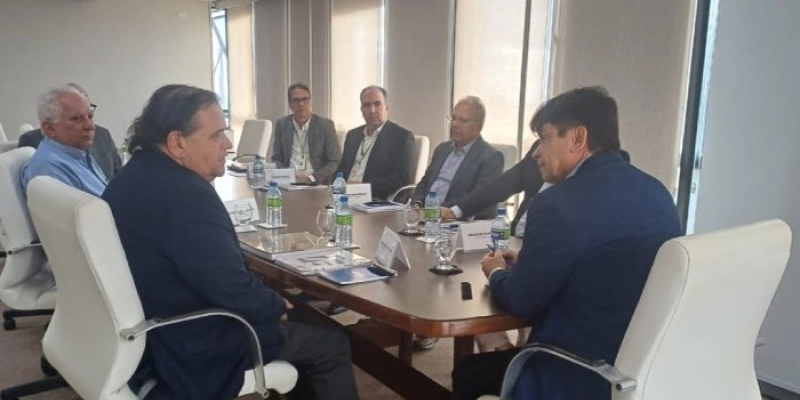 Presidente da FIEPB se reúne com a diretoria da Sicredi