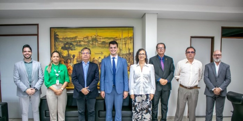 Presidente do TCE recebe visita de secretário de Saúde e tratam de ações pela primeira infância