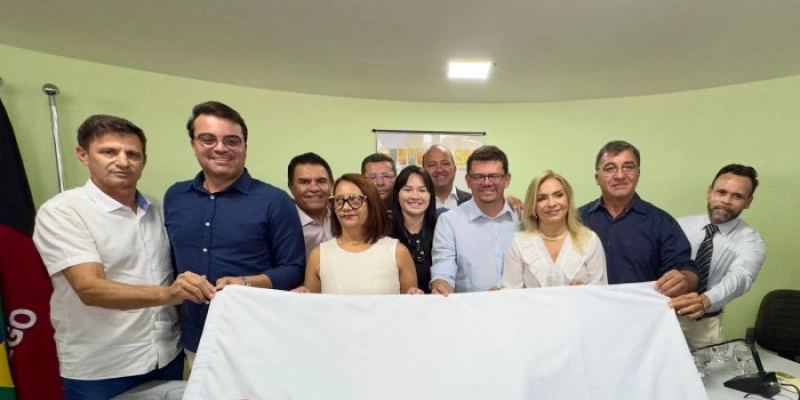 Deputado Wilson Santiago celebra ordem de serviço para construção do campus do IFPB em Queimadas