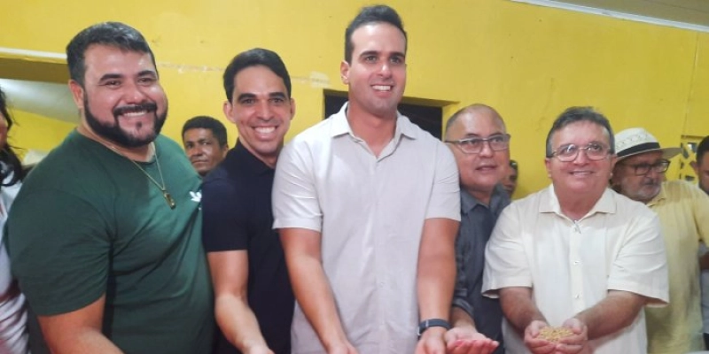 Vice-governador participa de distribuição de sementes e alevinos para produtores rurais do Brejo