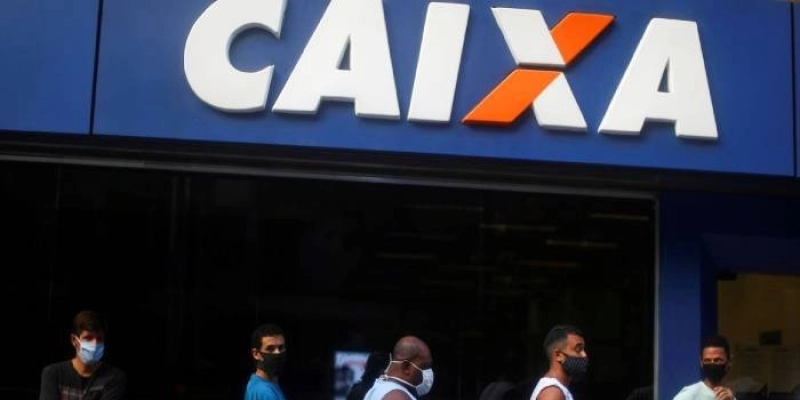 Caixa libera abono salarial para nascidos em março e abril