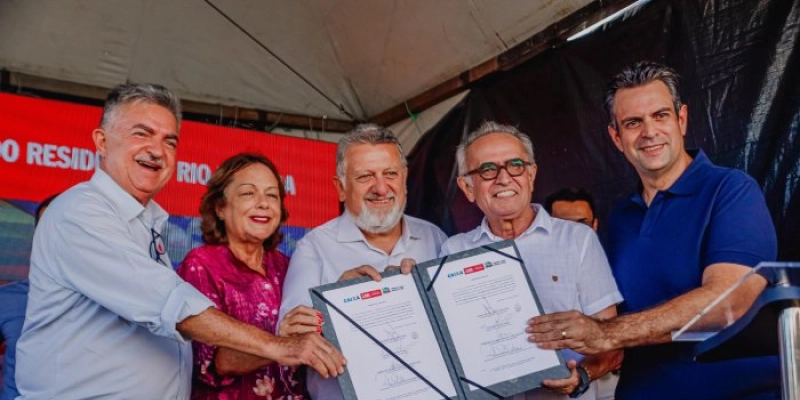 Cícero Lucena autoriza, junto ao presidente da Caixa, construção do Residencial Rio Paraíba no Alto do Mateus