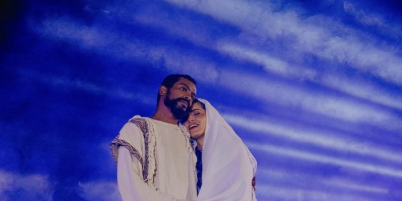 Cícero Lucena destaca fé, cultura e o talento do elenco quase todo local na Paixão de Cristo em João Pessoa