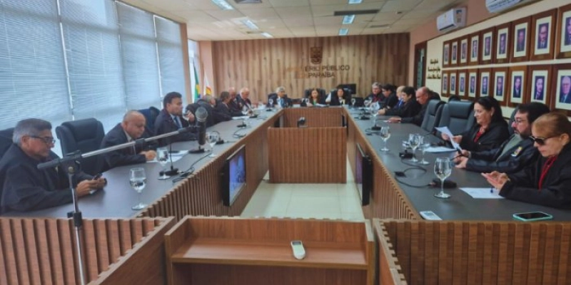 CPJ realiza 7ª sessão e destaca pesquisa acadêmica sobre projeto “Fim dos lixões”