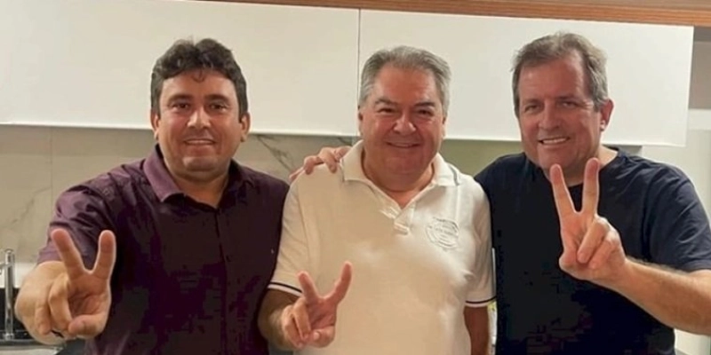  SOUSA: Prefeito Helder organiza caravana para o Congresso do PSB, e realinha dobradinha à Tyrone e Lindolfo 