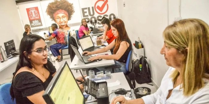 Prefeitura assina 81 novos contratos do programa ‘Eu Posso’, totalizando R$ 700 mil em linhas de crédito