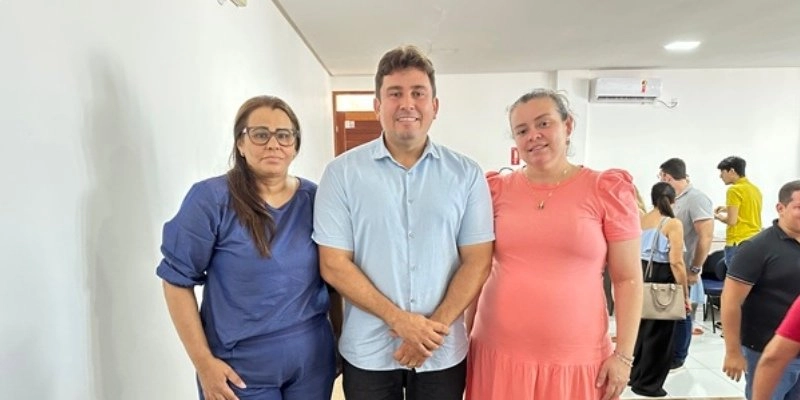 Helder aposta em Jucemara para nova fase da saúde pública em Sousa