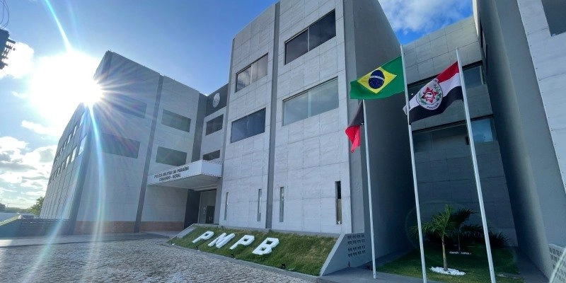 Governador encaminha para a Assembleia Legislativa projetos de que tratam da Lei Orgânica e promoções de oficiais da Polícia Militar