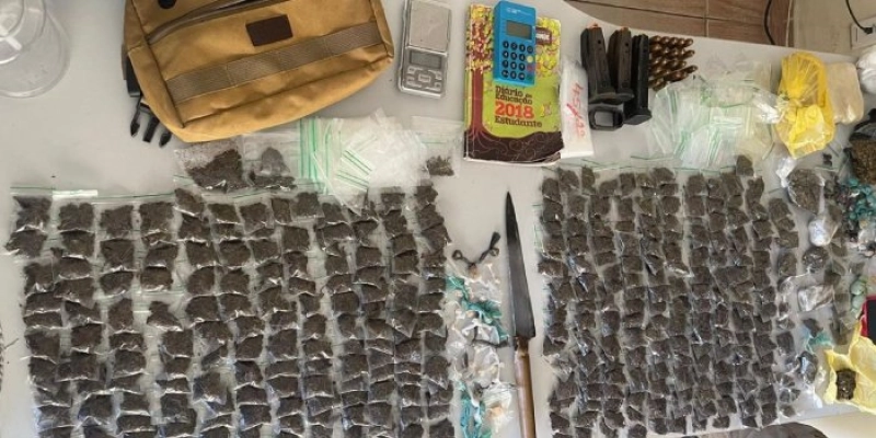 Polícia Militar prende dupla suspeita de tráfico de drogas na Paraíba