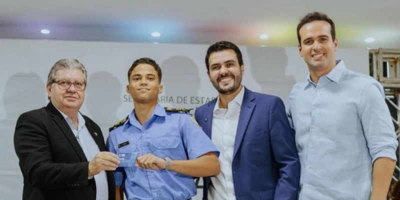Responsável por implementar Passe Livre Estudantil na Paraíba, Wilson Filho revoluciona combate à evasão escolar