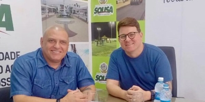 Koloral Júnior se reúne com coordenador de curso da UFCG – Campus Sousa para discutir parcerias