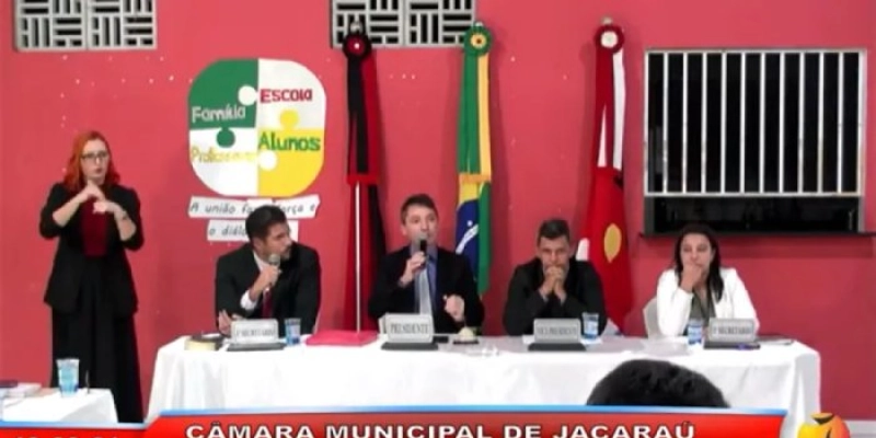 Durante Sessão, vereador paraibano diz que mulher “deveria ter apanhado” e causa revolta