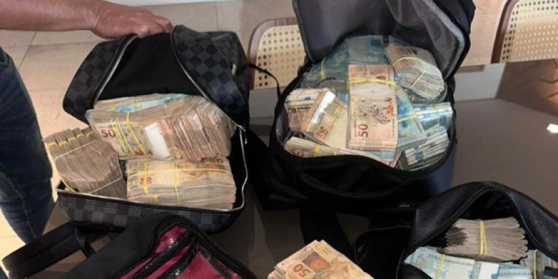 Polícia Federal investiga desvio de recursos públicos federais