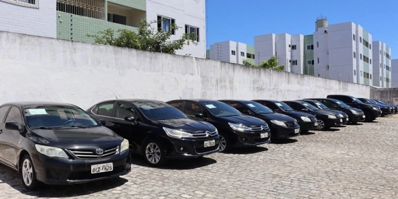 Ministério Público prorroga prazo para retirada de veículos arrematados em leilão