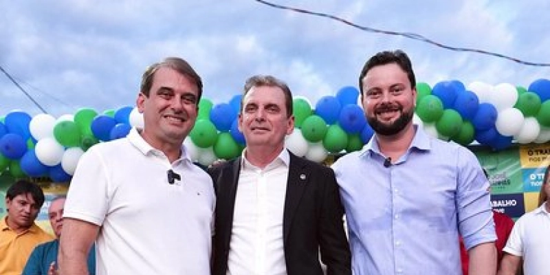 Chico Mendes participa de inauguração de escola reformada em São José de Piranhas