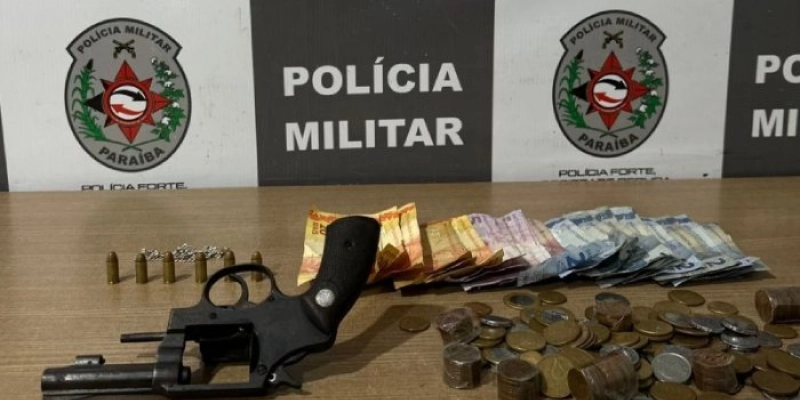 Ação rápida da Polícia Militar prende em flagrante acusado de assaltos