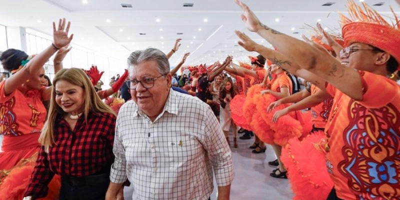 João Azevêdo anuncia investimentos superiores a R$ 54 milhões no São João 2025