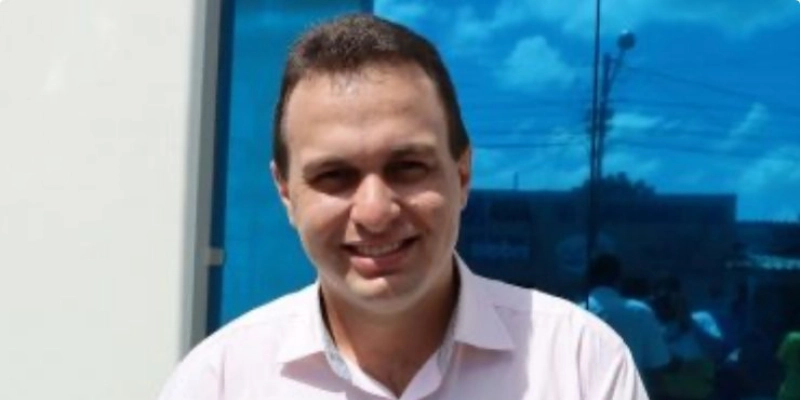 Servidores de Triunfo ficam sem salário do mês de Maio; prefeito culpa dívida milionária e bloqueio judicial