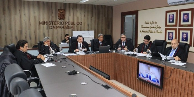 Conselho Superior homologa remoções e aprova vitaliciamentos