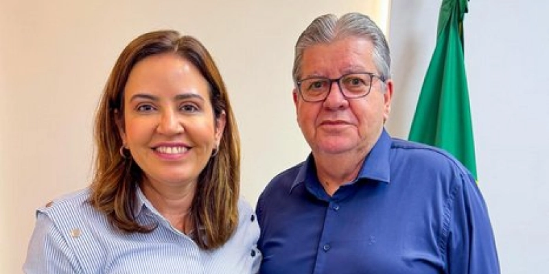 Pollyanna Dutra e João Azevêdo discutem ampliação de ações sociais na Paraíba