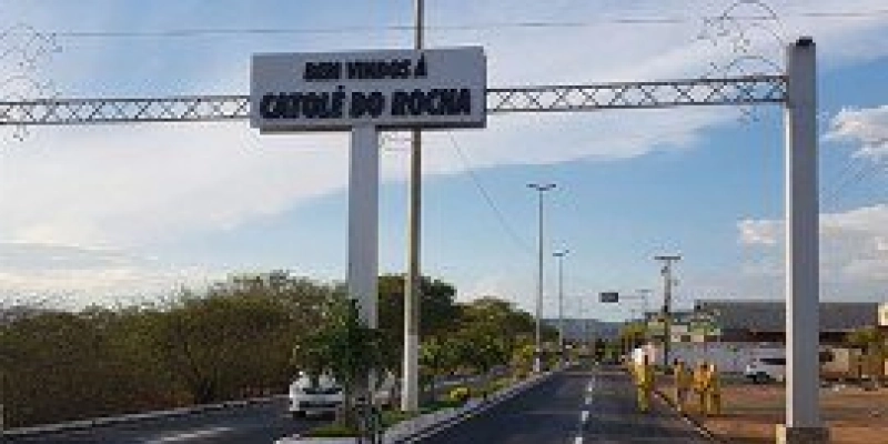 Projeto de asfaltamento do distrito de Coronel Maia avança para fase de licitação, anuncia Gervásio Maia